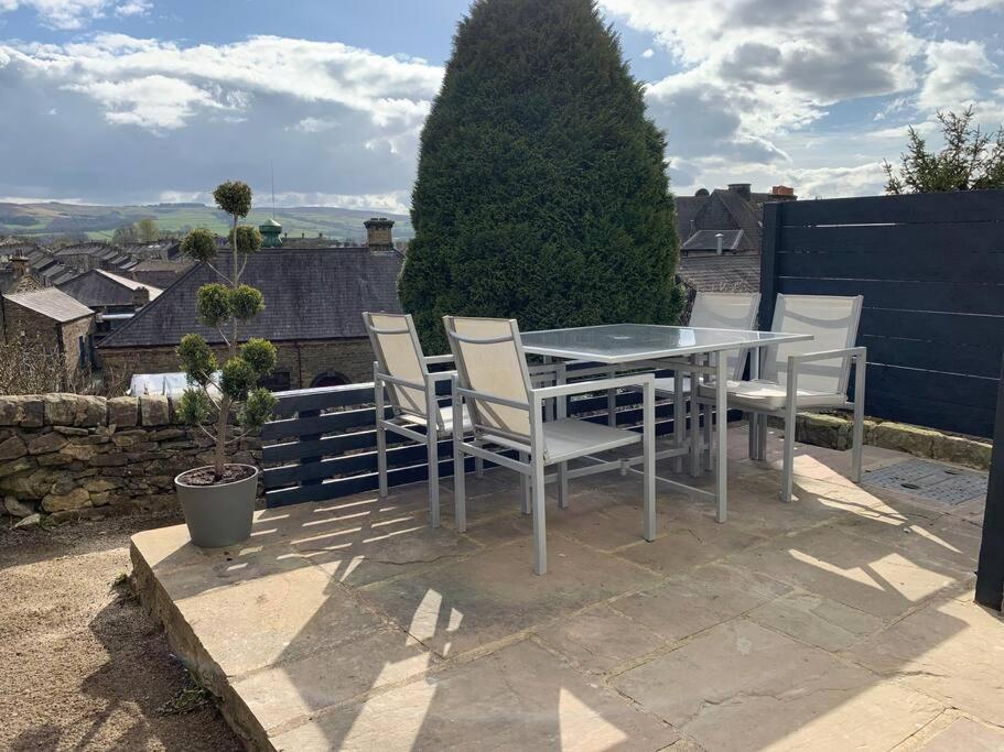 'the Cobbles' - Central, Stylish, Garden, Views Vakantiehuis Skipton