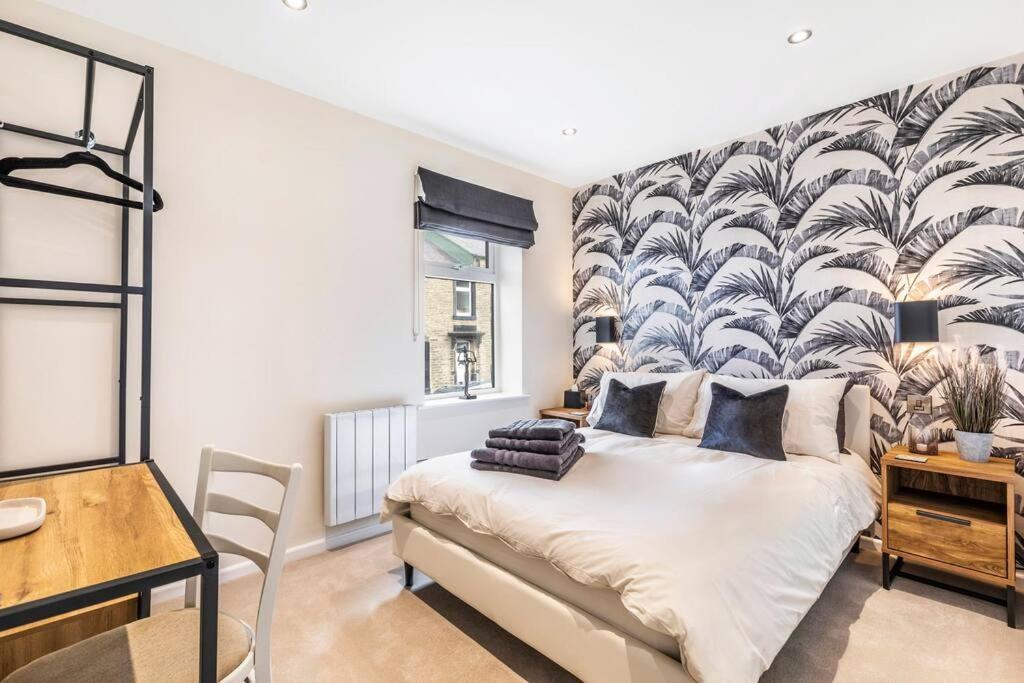 'the Cobbles' - Central, Stylish, Garden, Views * Skipton